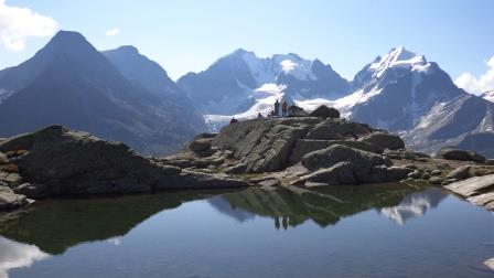 Artikelbild zu Artikel Genusswanderungen in der Schweizer Bergwelt